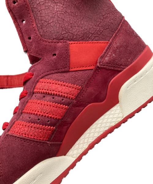 adidas（アディダス）adidas (アディダス) ハイカットスニーカー レッド サイズ:28.5cmの古着・服飾アイテム