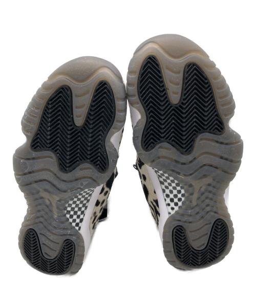 NIKE（ナイキ）NIKE (ナイキ) WMNS AIR JORDAN 11 RETRO Animal Instinct ブラック×ベージュ サイズ:24cm 未使用品の古着・服飾アイテム