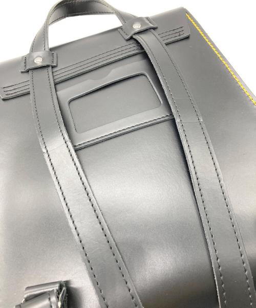 Dr.Martens（ドクターマーチン）Dr.Martens (ドクターマーチン) ミニ レザーバックパック ブラックの古着・服飾アイテム