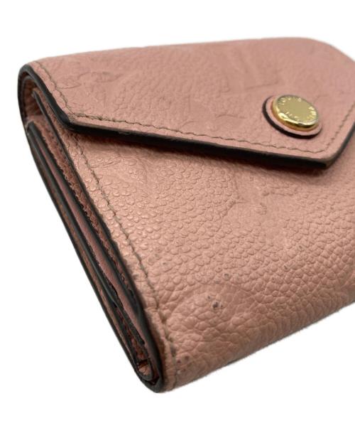 LOUIS VUITTON（ルイ ヴィトン）LOUIS VUITTON (ルイ ヴィトン) ポルトフォイユ・ゾエ/3つ折り財布　モノグラム ピンクの古着・服飾アイテム