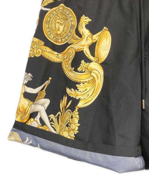 VERSACE（ヴェルサーチェ）VERSACE (ヴェルサーチェ) バロック柄スイムショーツ ブラック サイズ:3の古着・服飾アイテム