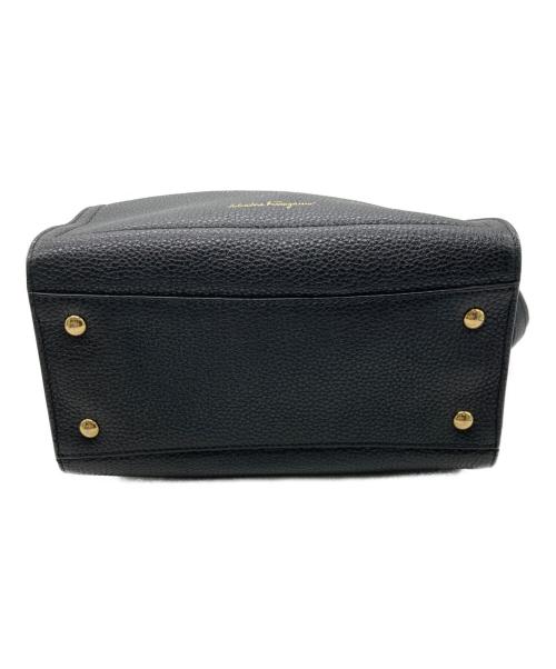 Salvatore Ferragamo（サルヴァトーレ フェラガモ）Salvatore Ferragamo (サルヴァトーレ フェラガモ) エイミー 2WAY トートバッグ ブラックの古着・服飾アイテム