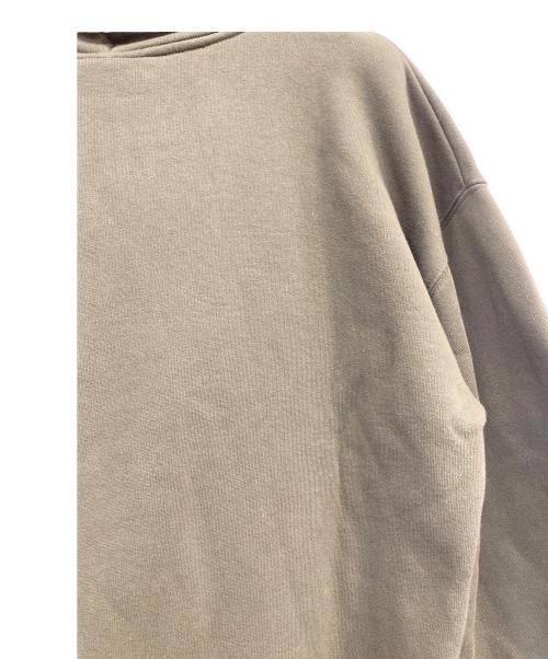 maison kitsune（メゾンキツネ）MAISON KITSUNE (メゾンキツネ) カレッジ・フォックスパーカー カーキ サイズ:Sの古着・服飾アイテム