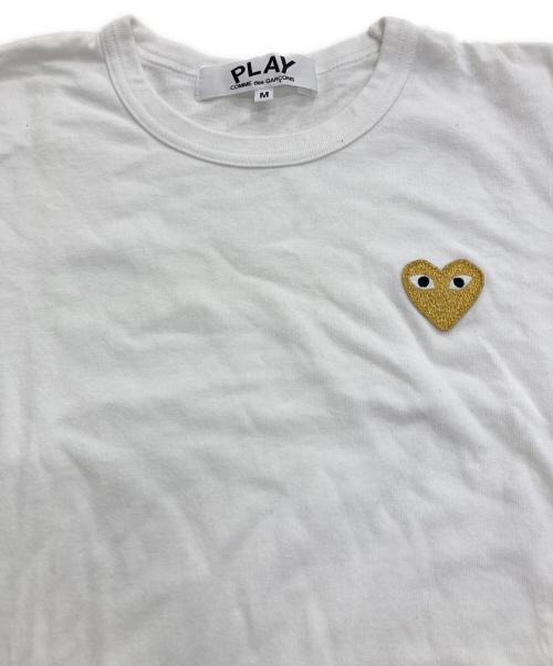 PLAY COMME des GARCONS（プレイコムデギャルソン）PLAY COMME des GARCONS (プレイコムデギャルソン) ゴールド・ハートワッペン・Tシャツ ホワイト サイズ:Mの古着・服飾アイテム