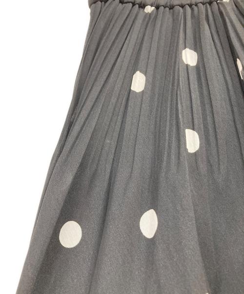 UNITED ARROWS（ユナイテッドアローズ）UNITED ARROWS (ユナイテッドアローズ) オーガンジー プリント プリーツスカート ブラック サイズ:Freeの古着・服飾アイテム