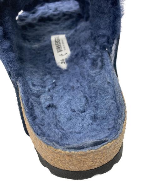 BIRKENSTOCK（ビルケンシュトック）BIRKENSTOCK (ビルケンシュトック) アリゾナ ビッグバックル ムートンサンダル ネイビー サイズ:23cmの古着・服飾アイテム