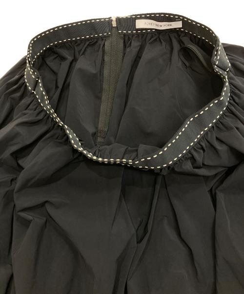 FOXEY NEWYORK（フォクシーニューヨーク）FOXEY NEWYORK (フォクシーニューヨーク) フレアステッチスカート ブラック サイズ:SIZE 40の古着・服飾アイテム