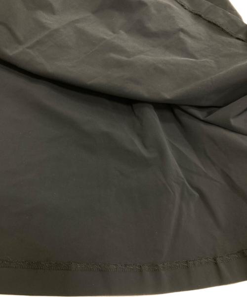 FOXEY NEWYORK（フォクシーニューヨーク）FOXEY NEWYORK (フォクシーニューヨーク) フレアステッチスカート ブラック サイズ:SIZE 40の古着・服飾アイテム