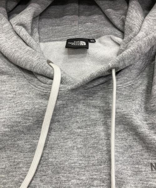 THE NORTH FACE（ザ ノース フェイス）THE NORTH FACE (ザ ノース フェイス) Back Square Logo Hoodie グレー サイズ:XLの古着・服飾アイテム
