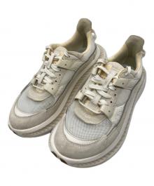 UGG（アグ）の古着「CA805V2」｜ベージュ