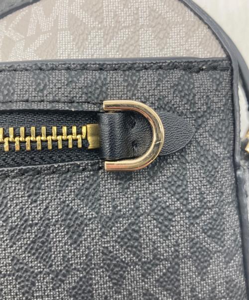 MICHAEL KORS（マイケルコース）MICHAEL KORS (マイケルコース) ショルダーバッグ ブラックの古着・服飾アイテム