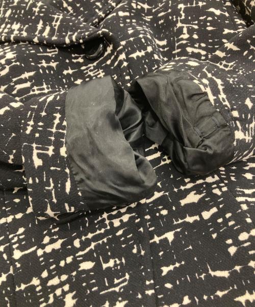 MaxMara（マックスマーラ）MaxMara (マックスマーラ) ショートプリントテーラードジャケット ブラック×ホワイト サイズ:44の古着・服飾アイテム