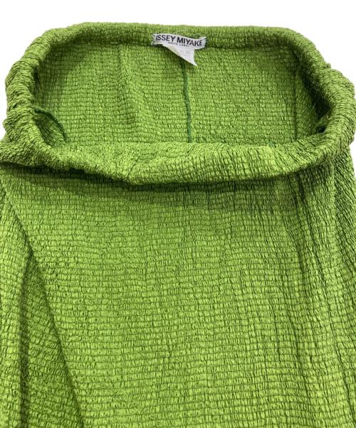 ISSEY MIYAKE（イッセイミヤケ）ISSEY MIYAKE (イッセイミヤケ) タイトスカート グリーン サイズ:3の古着・服飾アイテム