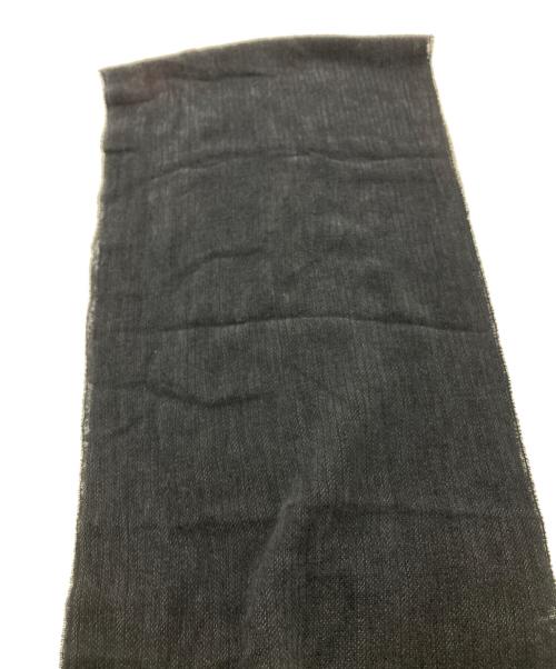 VERSACE（ヴェルサーチェ）VERSACE (ヴェルサーチェ) ロゴ刺繍ストール ブラックの古着・服飾アイテム