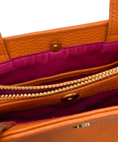 VIOLAd'ORO（ヴィオラドーロ）VIOLAd'ORO (ヴィオラドーロ) CAREE イタリアンレザー型押しシュリンクスクエアトートBAG オレンジの古着・服飾アイテム