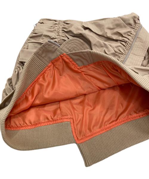 JOSW MOON（ジョゼムーン）JOSW MOON (ジョゼムーン) MA-1 LIKE MINI SKIRT ベージュ サイズ:36の古着・服飾アイテム