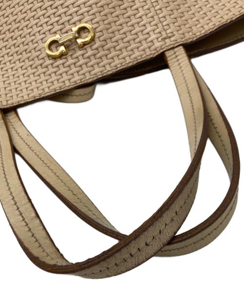 Salvatore Ferragamo（サルヴァトーレ フェラガモ）Salvatore Ferragamo (サルヴァトーレ フェラガモ) ダブルガンチーニ・トートバッグ ベージュの古着・服飾アイテム