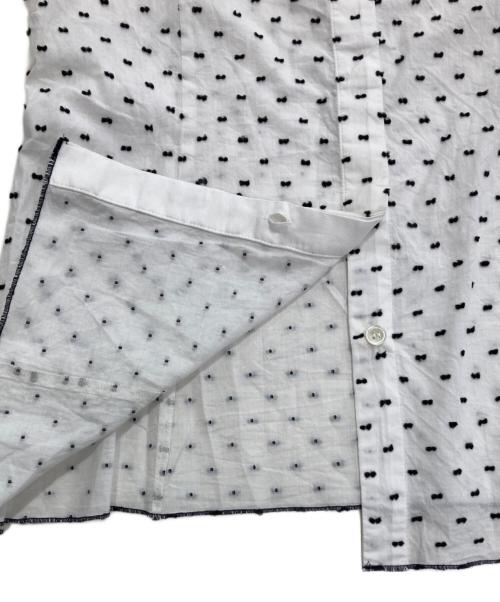 OHGA（オオガ）OHGA (オオガ) ピンドットブラウス ホワイト サイズ:FREEの古着・服飾アイテム