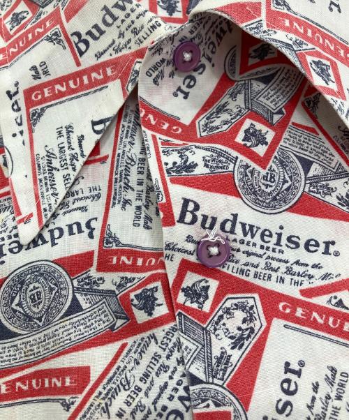 PERMANENT PRESS（パーマネントプレス）PERMANENT PRESS (パーマネントプレス) budweiserオールオーバープリントオープンカラーシャツ レッド サイズ:Lの古着・服飾アイテム