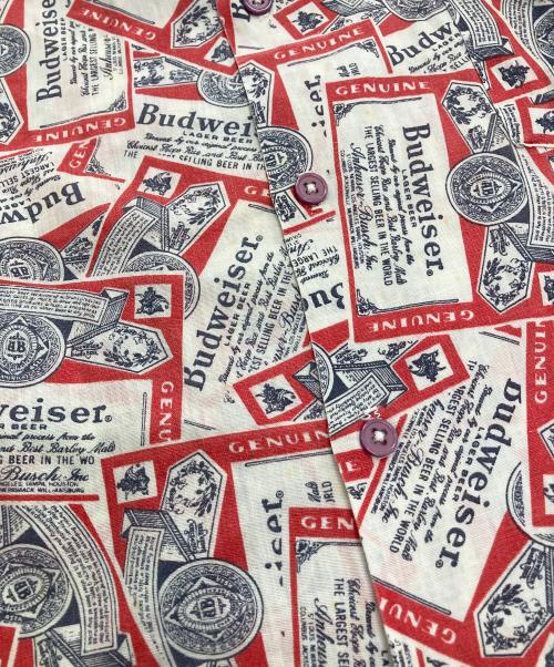 PERMANENT PRESS（パーマネントプレス）PERMANENT PRESS (パーマネントプレス) budweiserオールオーバープリントオープンカラーシャツ レッド サイズ:Lの古着・服飾アイテム