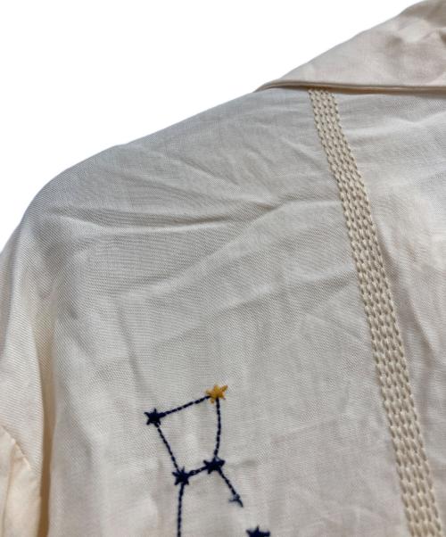 LEIN（レイン）LEIN (レイン) パッチワーク刺繍シャツ ベージュ サイズ:Freeの古着・服飾アイテム