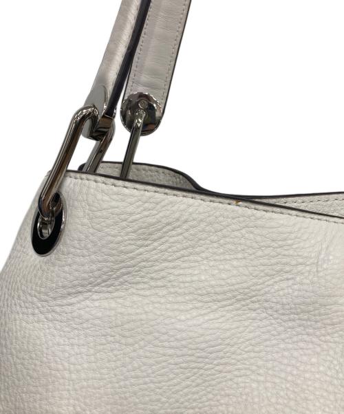 MICHAEL KORS（マイケルコース）MICHAEL KORS (マイケルコース) フラワービジュートートバッグ アイボリーの古着・服飾アイテム