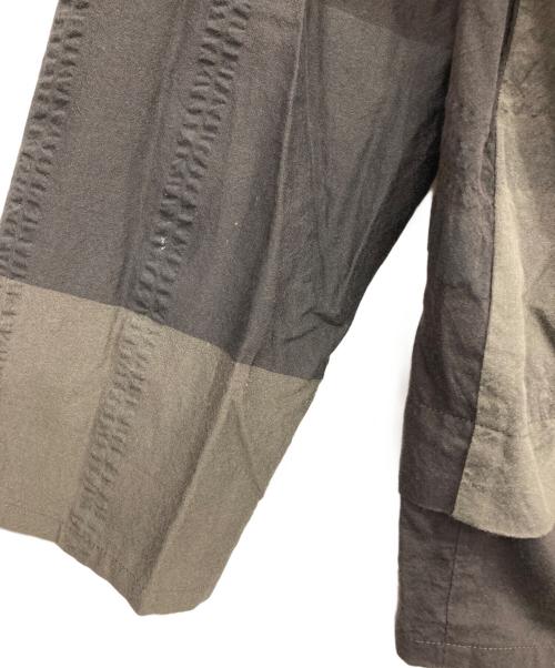 慈雨（ジウ）慈雨 (ジウ) 変形デザインシャツ ブラウン サイズ:40の古着・服飾アイテム