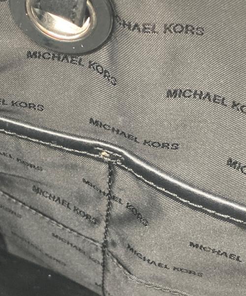 MICHAEL KORS（マイケルコース）MICHAEL KORS (マイケルコース) シグネチャートートバッグ ブラックの古着・服飾アイテム