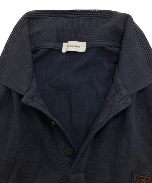 Ferragamo（フェラガモ）Ferragamo (フェラガモ) ポロシャツ ネイビー サイズ:Ⅿの古着・服飾アイテム