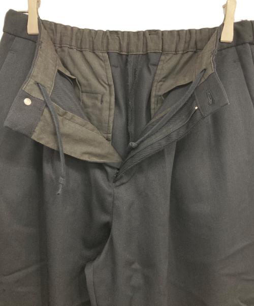 Adam et Rope（アダム エ ロペ）Adam et Rope (アダム エ ロペ) ワイド イージー デニム スラックス ブラック サイズ:SIZE　Lの古着・服飾アイテム