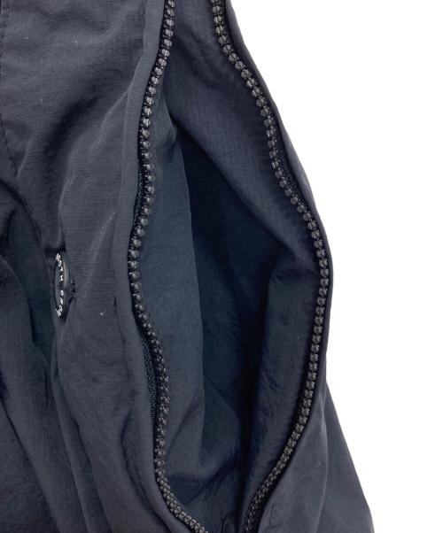TIGHTBOOTH PRODUCTION（タイトブースプロダクション）TIGHTBOOTH PRODUCTION (タイトブースプロダクション) KILLER BONG (キラーボング) TBKB BALLOON CARGO PANTS ブラック サイズ:SIZE：Lの古着・服飾アイテム