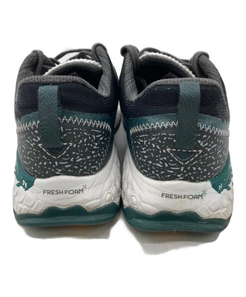 NEW BALANCE（ニューバランス）NEW BALANCE (ニューバランス) Fresh Foam X Hierro v7 グレー×グリーン サイズ:27cmの古着・服飾アイテム