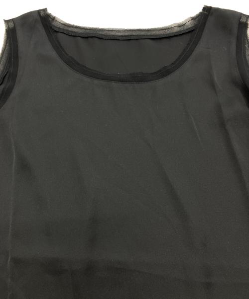 mg（エムジ）mg (エムジ) サテンノースリーブブラウス ブラック サイズ:Mの古着・服飾アイテム