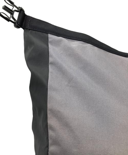 HAGLOFS（ホグロフス）HAGLOFS (ホグロフス) katla RT 30 ブラックの古着・服飾アイテム