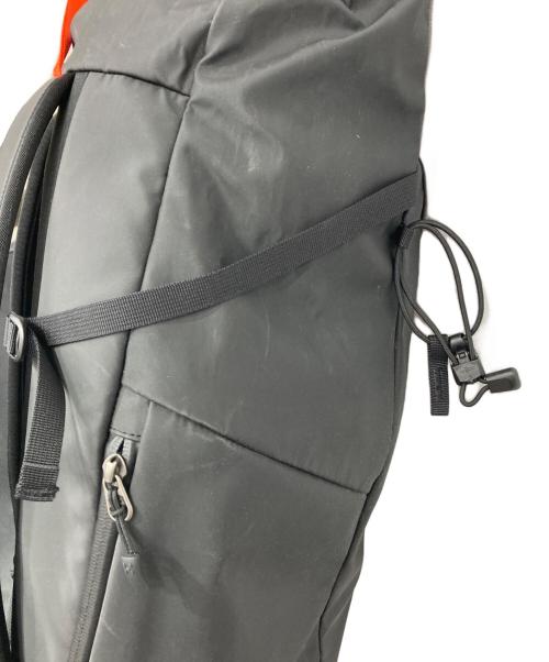HAGLOFS（ホグロフス）HAGLOFS (ホグロフス) katla RT 30 ブラックの古着・服飾アイテム