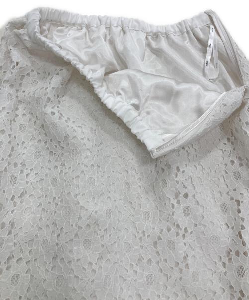 YORI（ヨリ）yori (ヨリ) フロッキーレーススカート ホワイト サイズ:38の古着・服飾アイテム