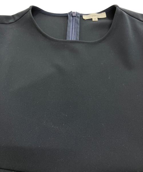 YORI（ヨリ）yori (ヨリ) ストレッチセレモニーティアードブラウス ネイビー サイズ:38の古着・服飾アイテム