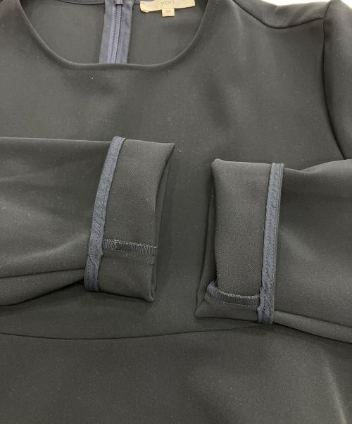YORI（ヨリ）yori (ヨリ) ストレッチセレモニーティアードブラウス ネイビー サイズ:38の古着・服飾アイテム