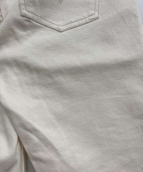 LAUREN RALPH LAUREN（ローレン ラルフ ローレン）LAUREN RALPH LAUREN (ローレン ラルフ ローレン) パッチワークビジューデニムパンツ アイボリー サイズ:2の古着・服飾アイテム