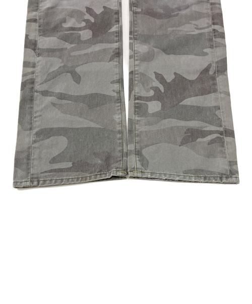 TRUE RELIGION（トゥルー レリジョン）TRUE RELIGION (トゥルー レリジョン) GENO relaxed slim カモフラパンツ カーキ サイズ:32の古着・服飾アイテム