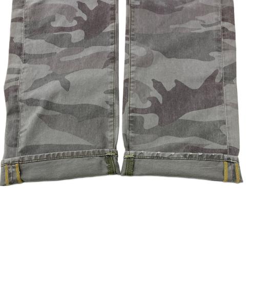 TRUE RELIGION（トゥルー レリジョン）TRUE RELIGION (トゥルー レリジョン) GENO relaxed slim カモフラパンツ カーキ サイズ:32の古着・服飾アイテム