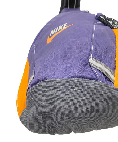 NIKE（ナイキ）NIKE (ナイキ) スリングバッグ パープル×オレンジの古着・服飾アイテム