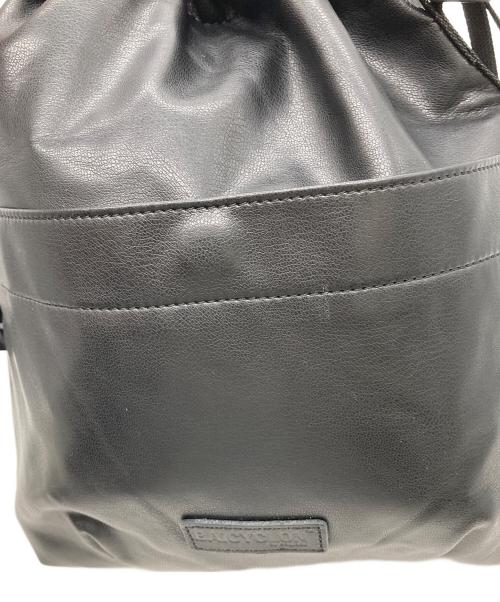 BAICYCLON by Bagjack（バイシクロンバイバッグジャック）BAICYCLON by bagjack (バイシクロンバイバッグジャック) シンセティックレザードローストリングバッグ ブラックの古着・服飾アイテム