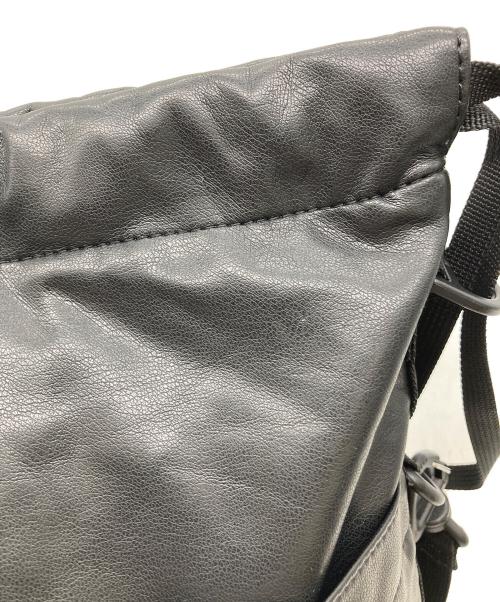 BAICYCLON by Bagjack（バイシクロンバイバッグジャック）BAICYCLON by bagjack (バイシクロンバイバッグジャック) シンセティックレザードローストリングバッグ ブラックの古着・服飾アイテム