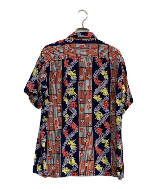 Duke Kahanamoku（デュークカハナモク）Duke Kahanamoku (デュークカハナモク) ABSTRACT CORAL STRIPE ネイビー サイズ:Ｍの古着・服飾アイテム