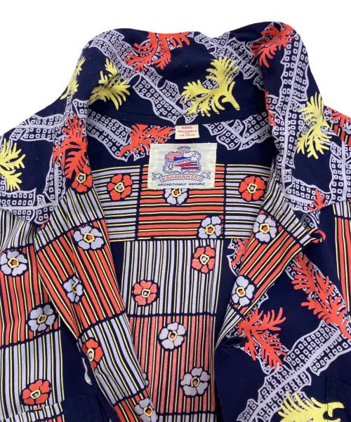Duke Kahanamoku（デュークカハナモク）Duke Kahanamoku (デュークカハナモク) ABSTRACT CORAL STRIPE ネイビー サイズ:Ｍの古着・服飾アイテム