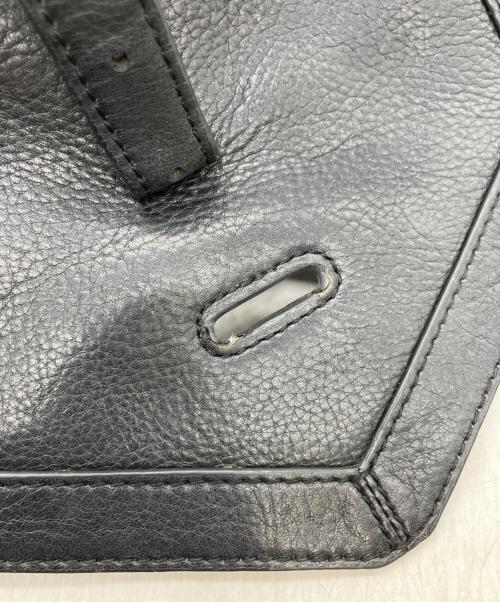 TORY BURCH（トリーバーチ）TORY BURCH (トリーバーチ) フラップミニショルダーバッグ ブラックの古着・服飾アイテム