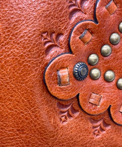 ANNA SUI（アナスイ）ANNA SUI (アナスイ) レザーフラップショルダーバッグ ブラウンの古着・服飾アイテム