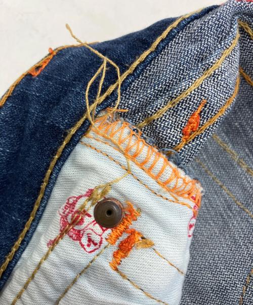 TRUE RELIGION（トゥルー レリジョン）TRUE RELIGION (トゥルー レリジョン) フレアデニムパンツ ブルー サイズ:26の古着・服飾アイテム