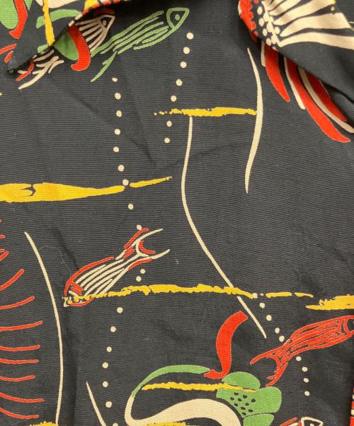 Sun Surf（サンサーフ）Sun Surf (サンサーフ) アロハシャツ ブラック サイズ:Mの古着・服飾アイテム